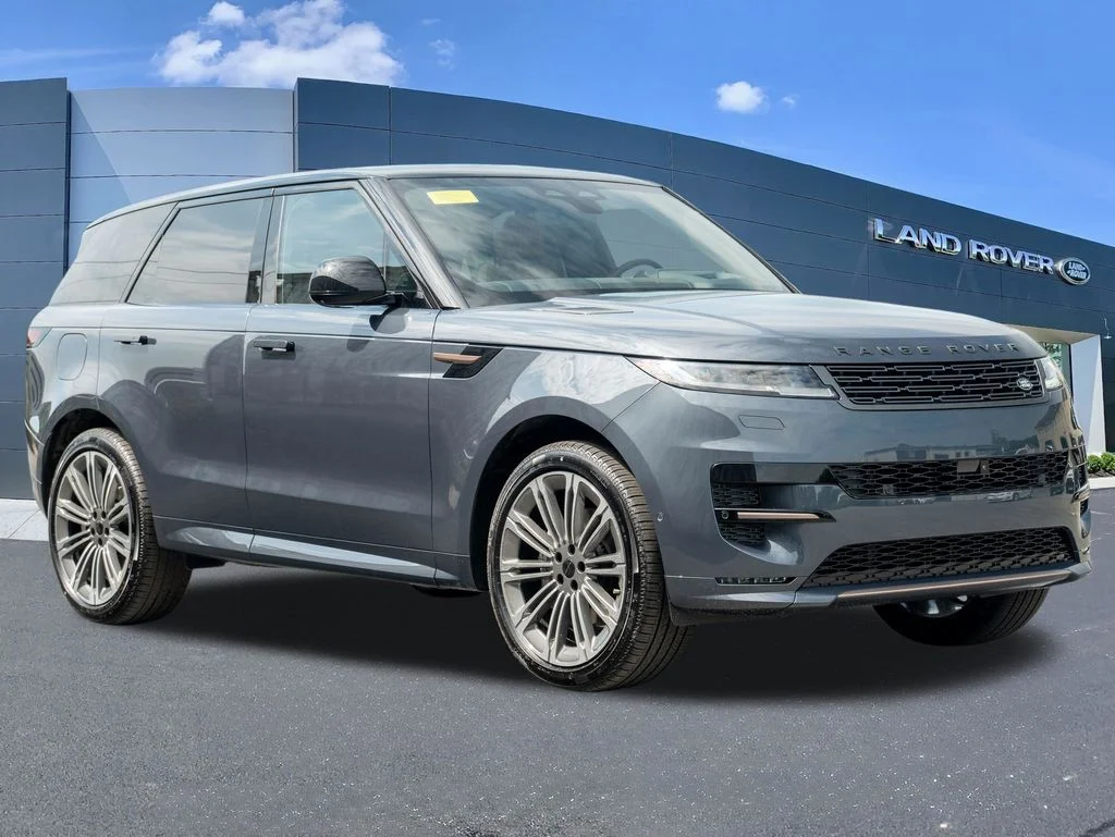 New 2026 Varesine Blue Land Rover Dynamic SE image 3
