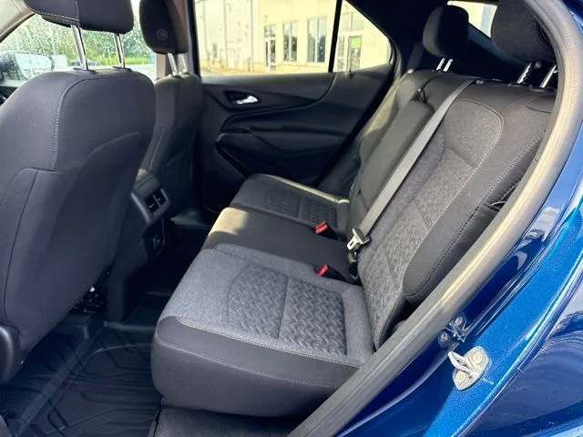 Used 2022 Blue Chevrolet LT image 14