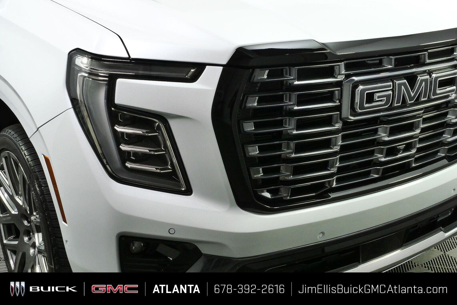New 2026 Glacier White Tricoat GMC Denali Ultimate image 37