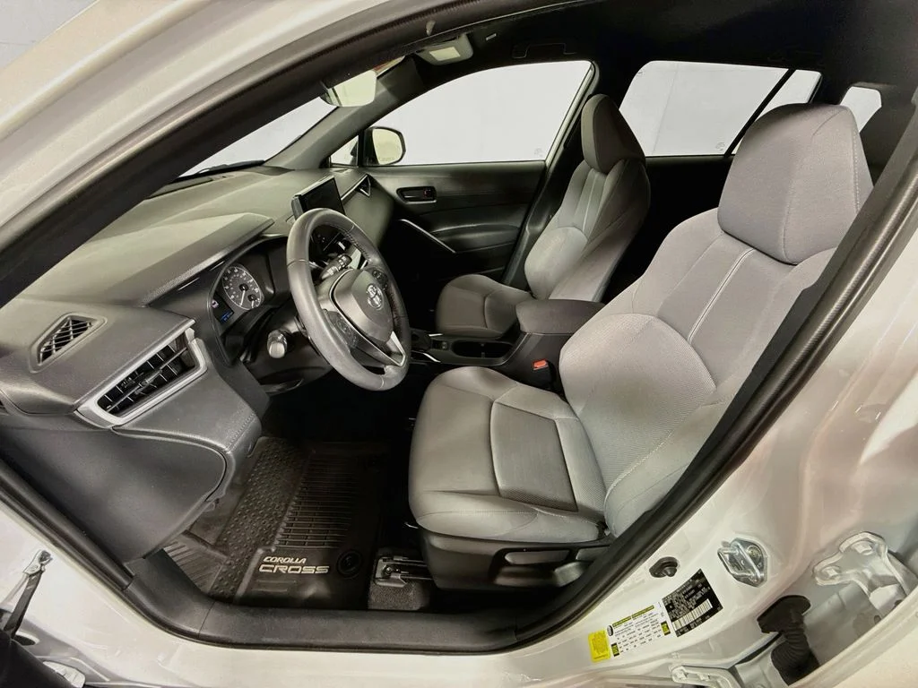 Certified Used 2024 Wind Chill Pearl Toyota Hybrid SE image 18