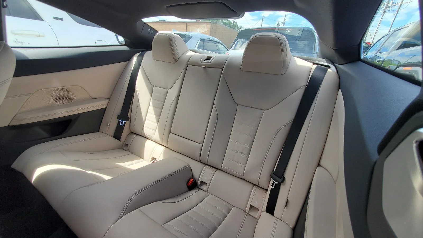 Used 2024 Alpine White BMW 430i xDrive image 5