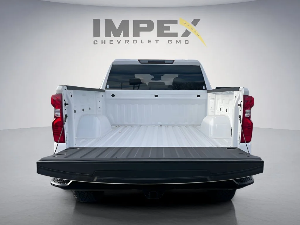 Used 2025 Summit White Chevrolet Custom Trail Boss image 5