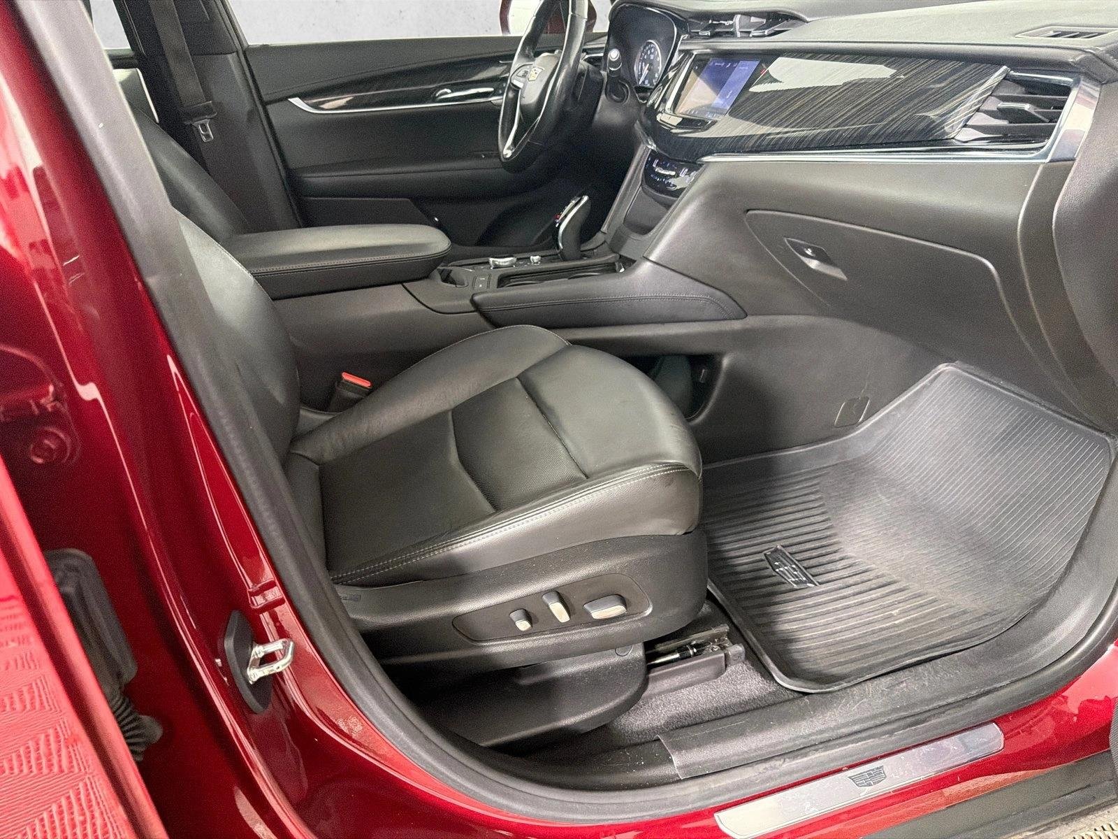 Used 2020 Red Horizon Tintcoat Cadillac FWD Premium Luxury image 15