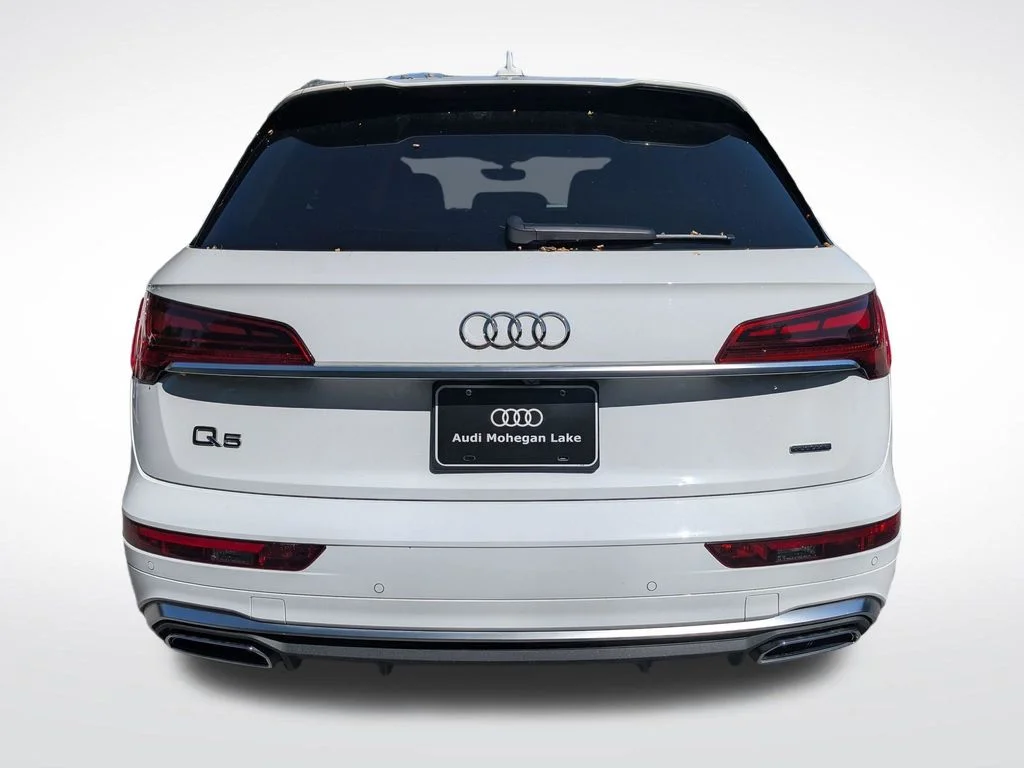 Used 2023 White Audi 45 S line Premium image 5