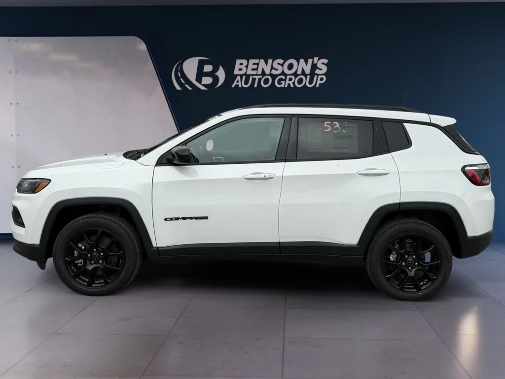 New 2026 White Jeep Latitude image 2