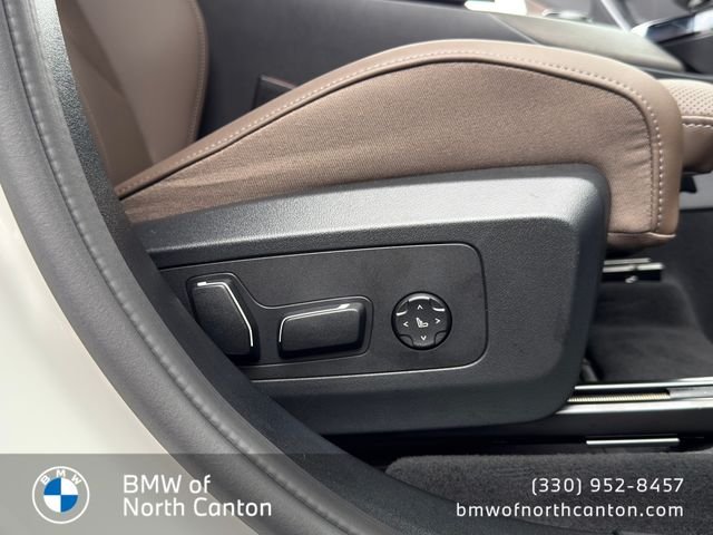 Used 2026 Alpine White BMW 30 xDrive image 32