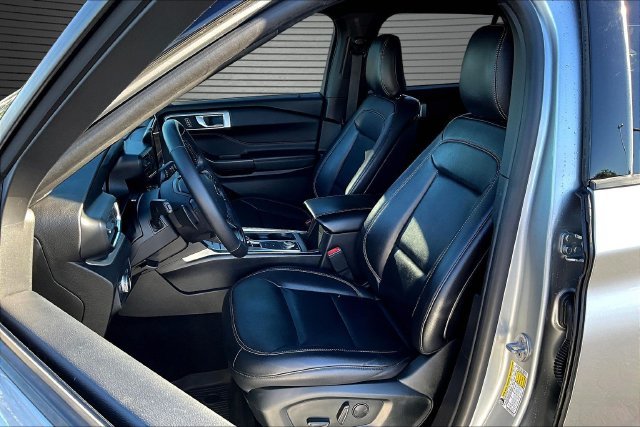 Used 2020 Silver Ford XLT image 20