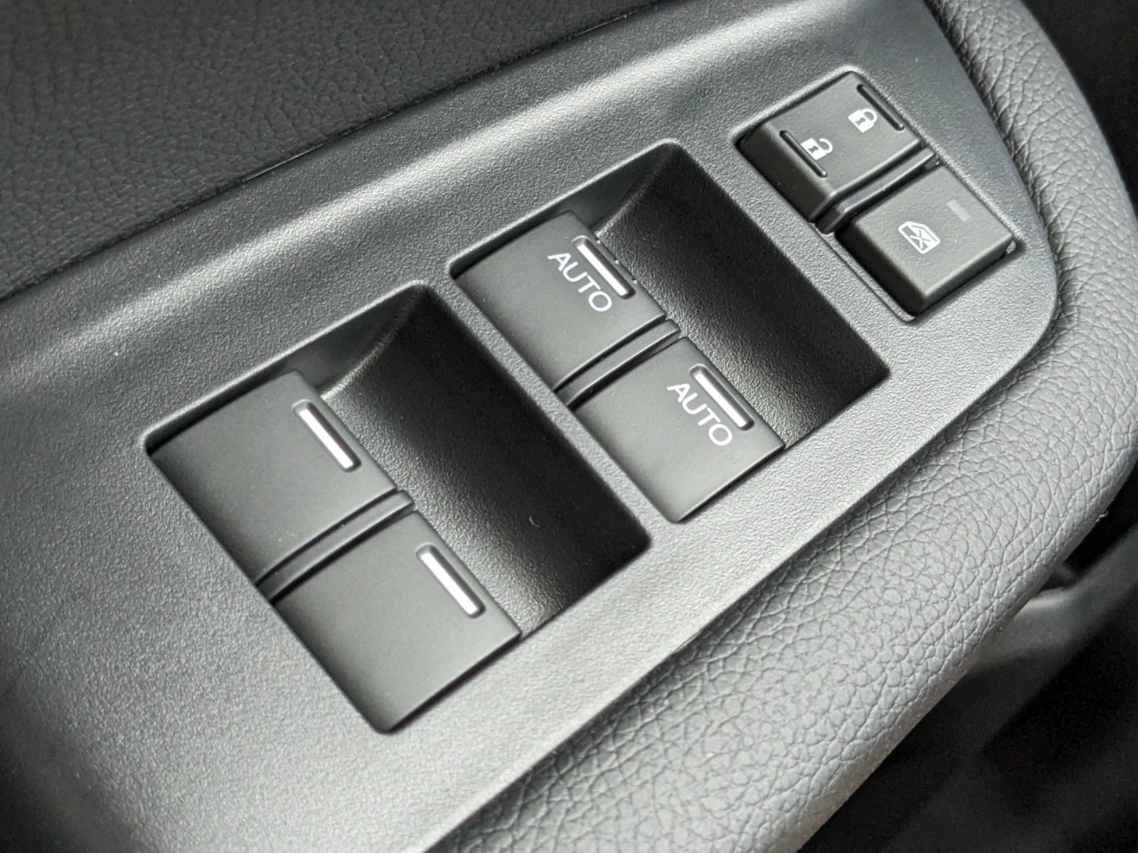 New 2026 Sonic Gray Pearl Honda RTL image 20