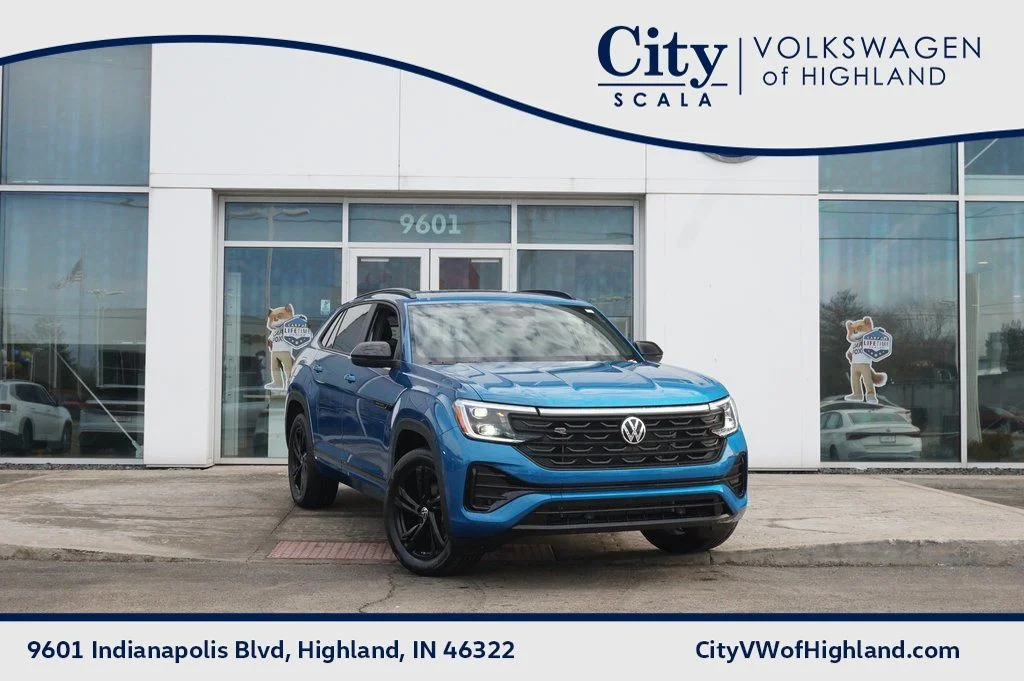 2025 Volkswagen Atlas Cross Sport 2.0T SEL R-Line 4MOTION's photo