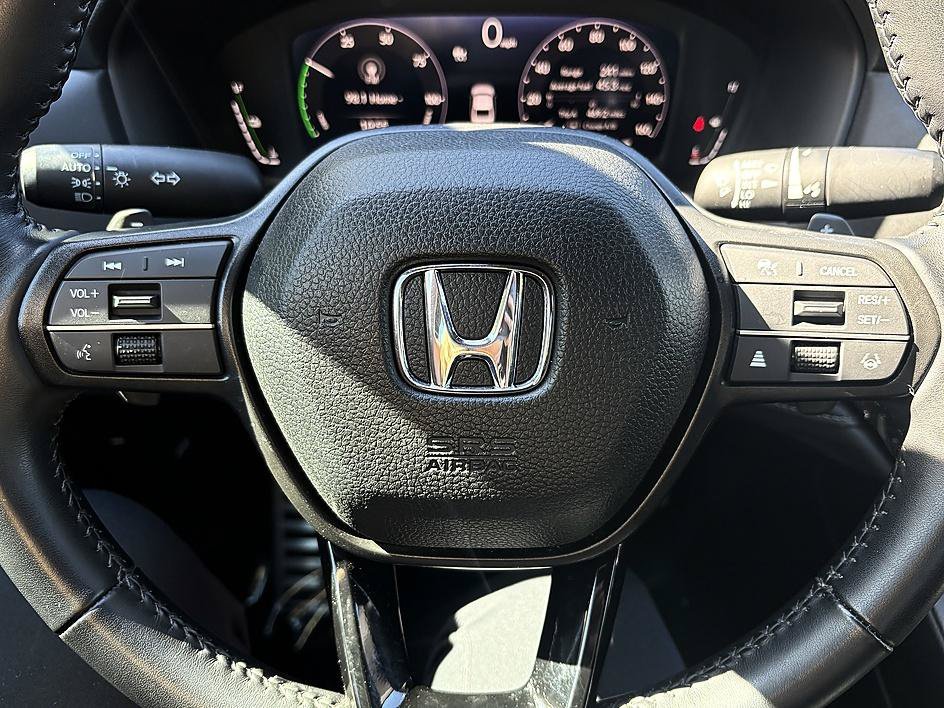 Used 2025 Platinum White Pearl Honda Sport image 19