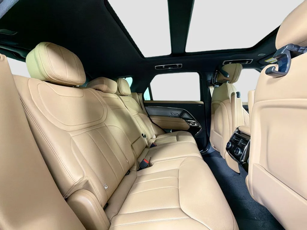 New 2026 Varesine Blue Land Rover SE image 29