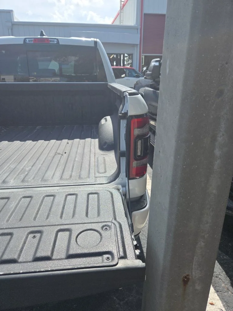 Used 2022 White Ram Laramie image 14