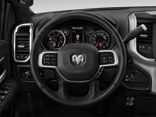 Used 2022 Agate Black Metallic Ford Lariat image 8