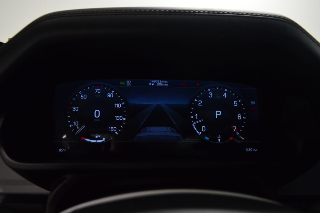 Used 2022 Gray Land Rover XS Edition image 23