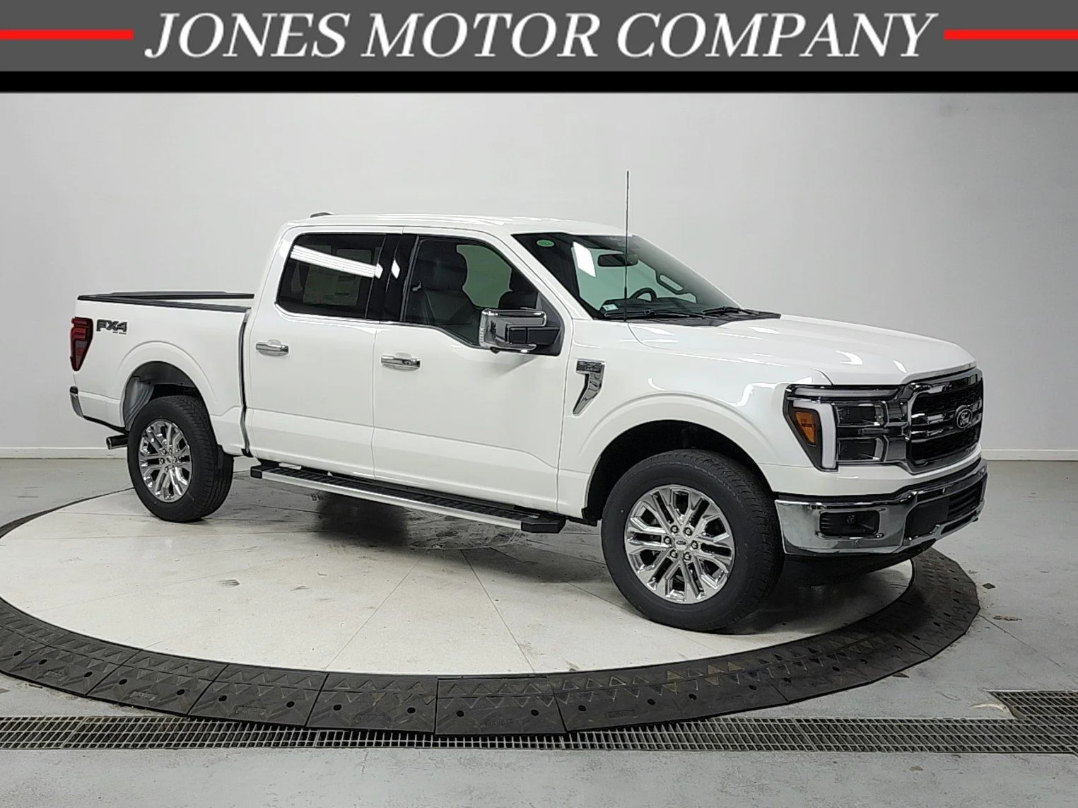New 2026 Star White Metallic Tri-Coat Ford Lariat® image 1