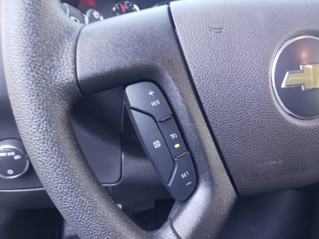 2025 Chevrolet Express Cargo Work Van - Photo 32