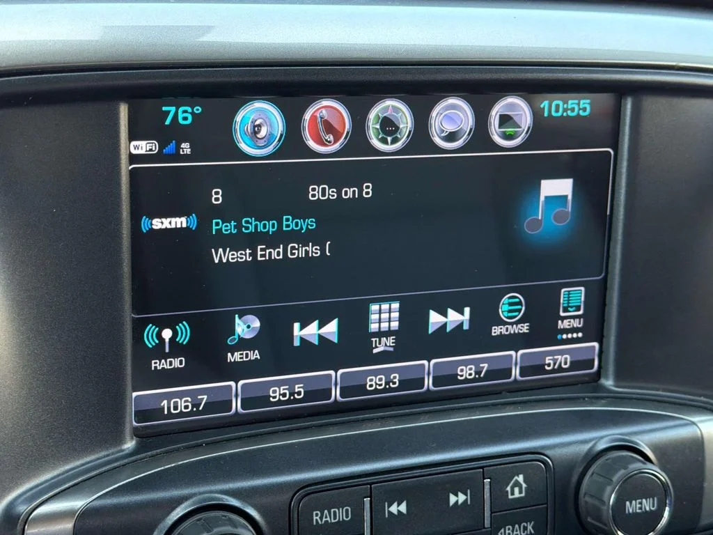 Used 2018 Summit White Chevrolet LT image 17