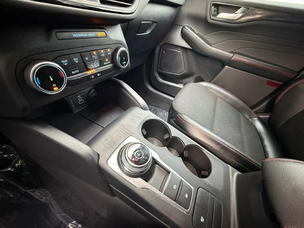 Used 2025 Black Ford ST-Line image 22