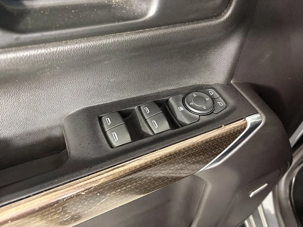 Used 2020 Gray Chevrolet RST image 18