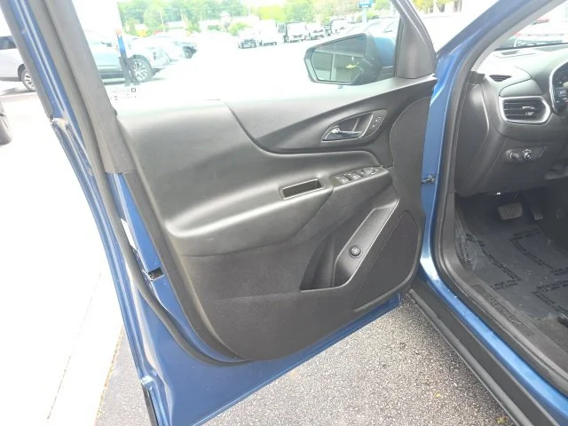 Used 2024 Blue Chevrolet LT image 18