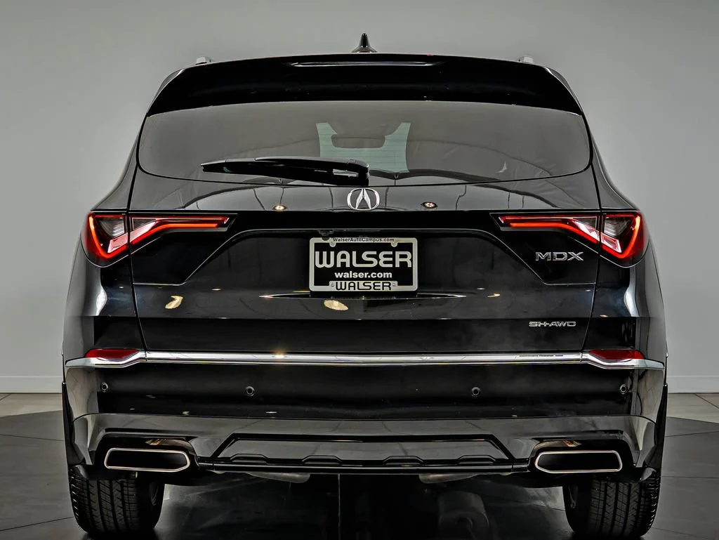 Certified Used 2025 Majestic Black Pearl Acura Advance Package image 6