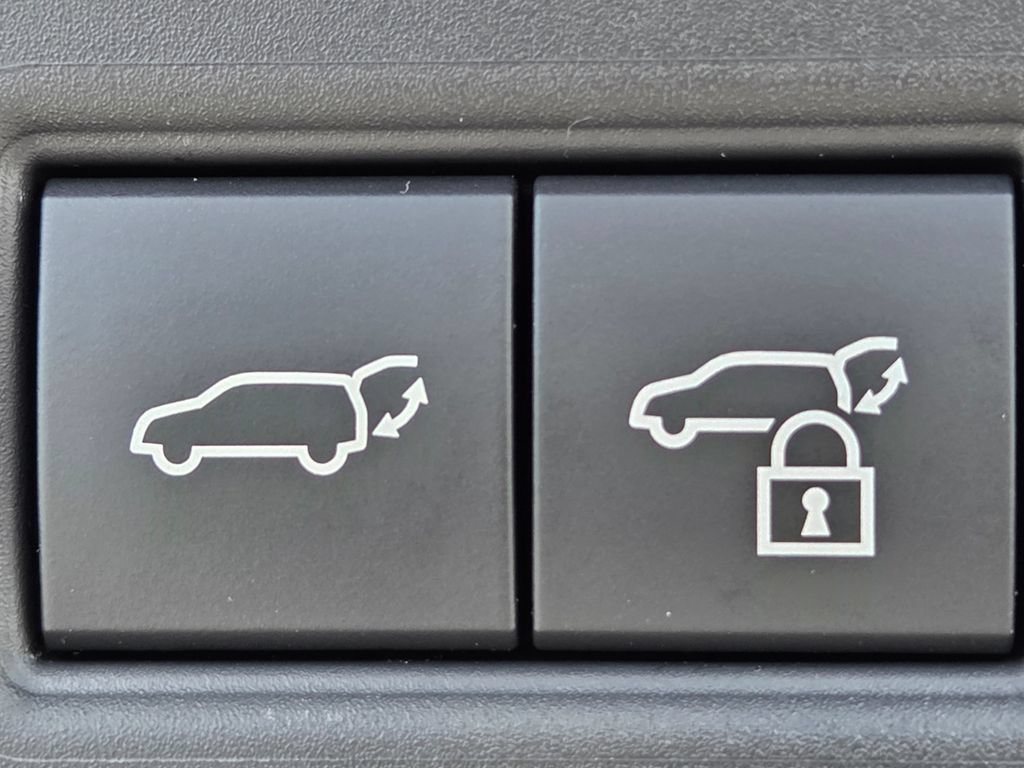 New 2026 Cloudburst Gray Lexus PREMIUM image 31