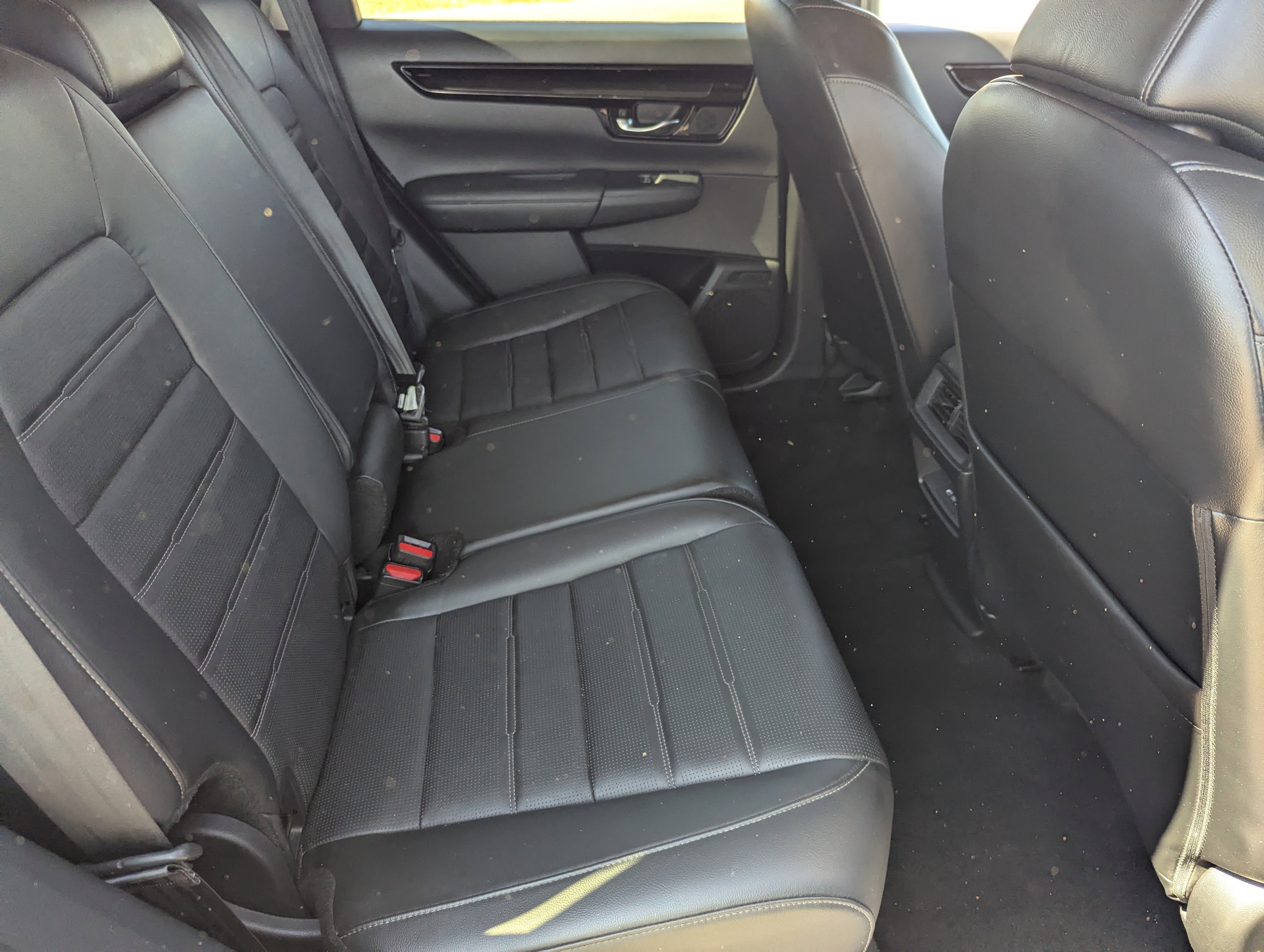 Used 2025 Solar Silver Metallic Honda EX-L image 13