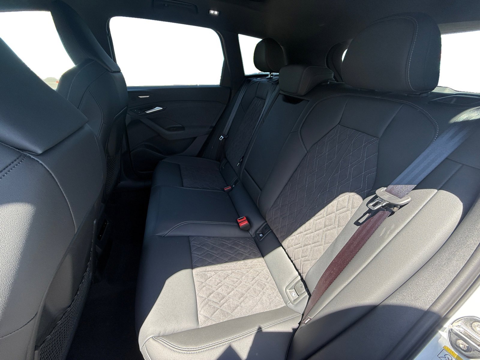 New 2027 Glacier White Metallic Audi Premium Plus quattro image 16