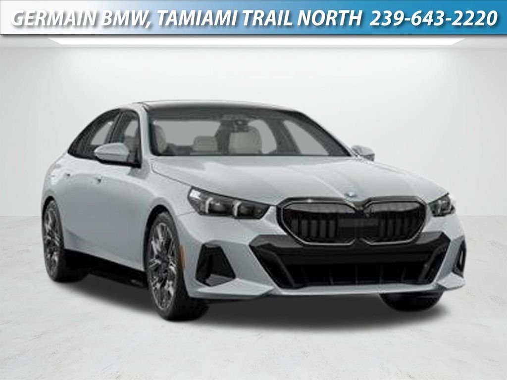 New 2027 Gray Metallic BMW 550e xDrive image 1