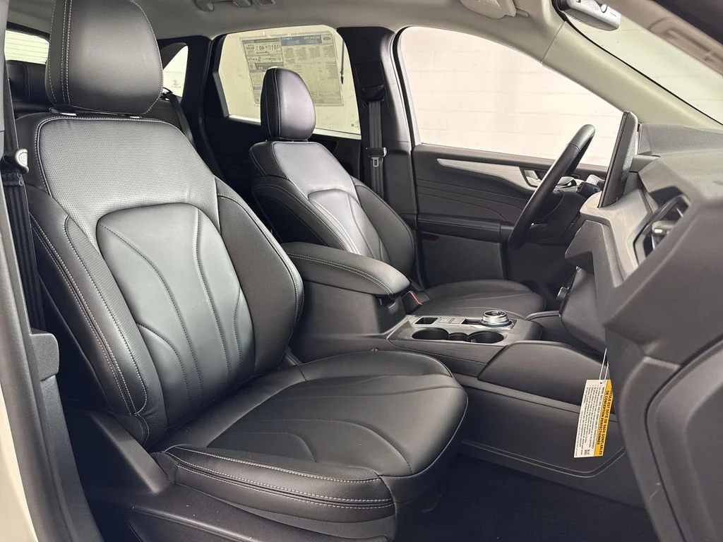 2025 Ford Escape Plug-in hybrid PHEV - Photo 41