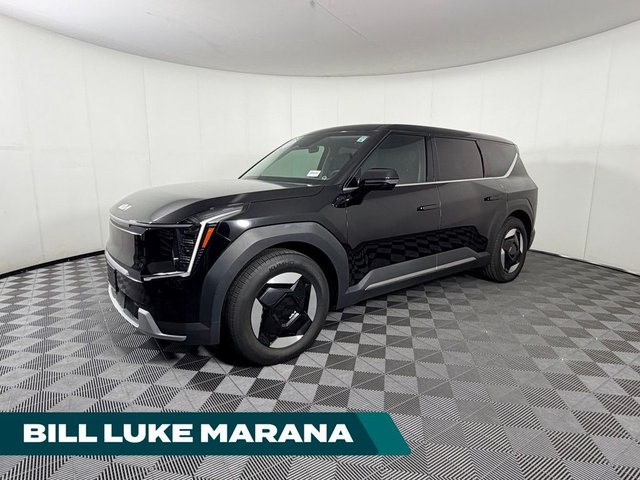 2024 Kia EV9 Light Long Range