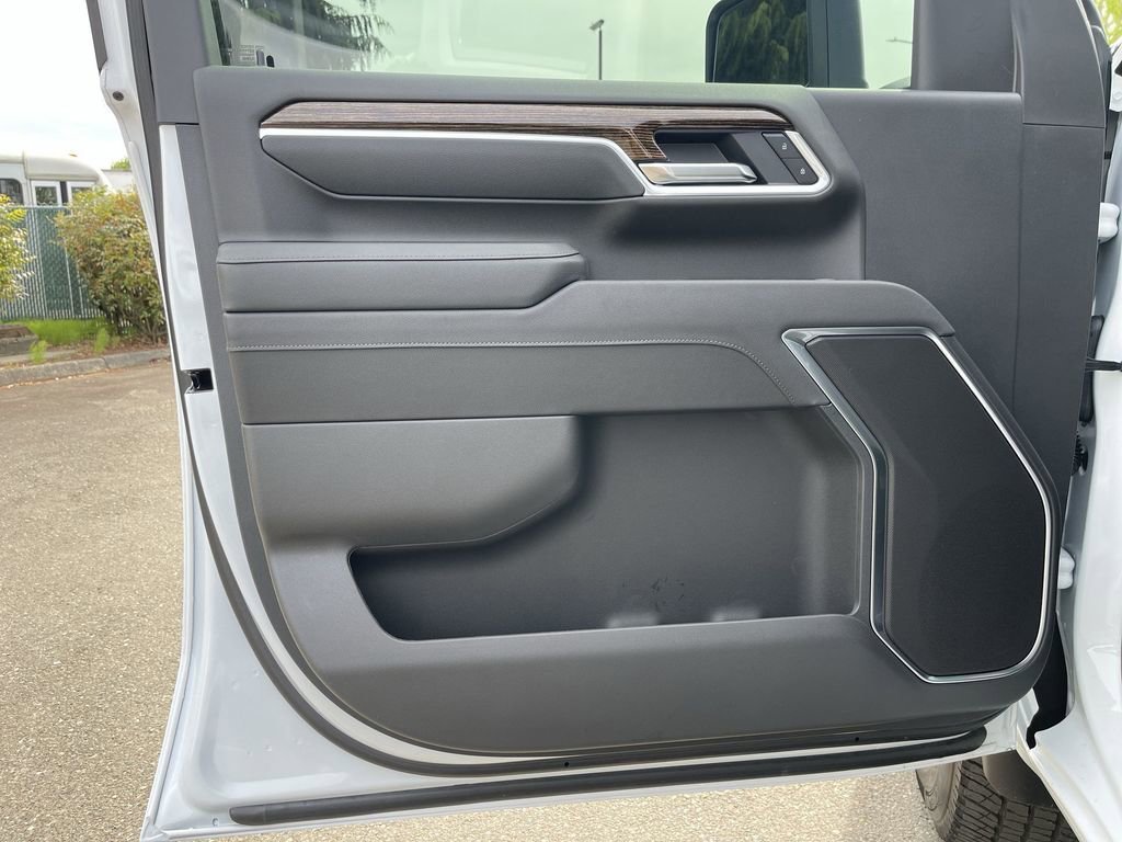 2026 GMC Sierra 3500HD SLE - Photo 22