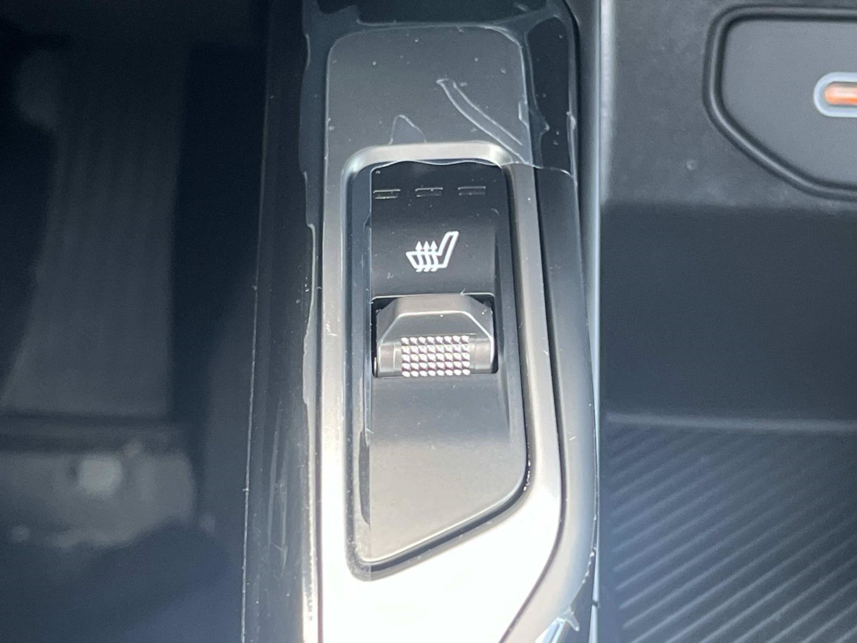 New 2026 Wolf Gray Kia S image 28