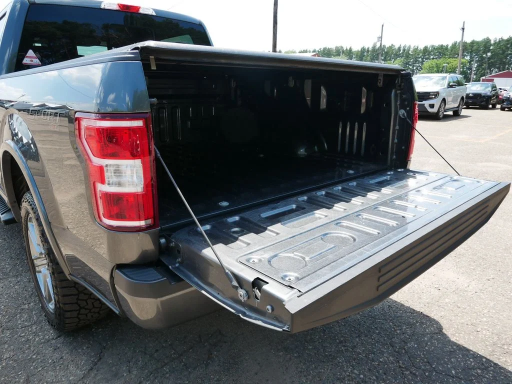 Used 2019 Gray Ford XLT image 10