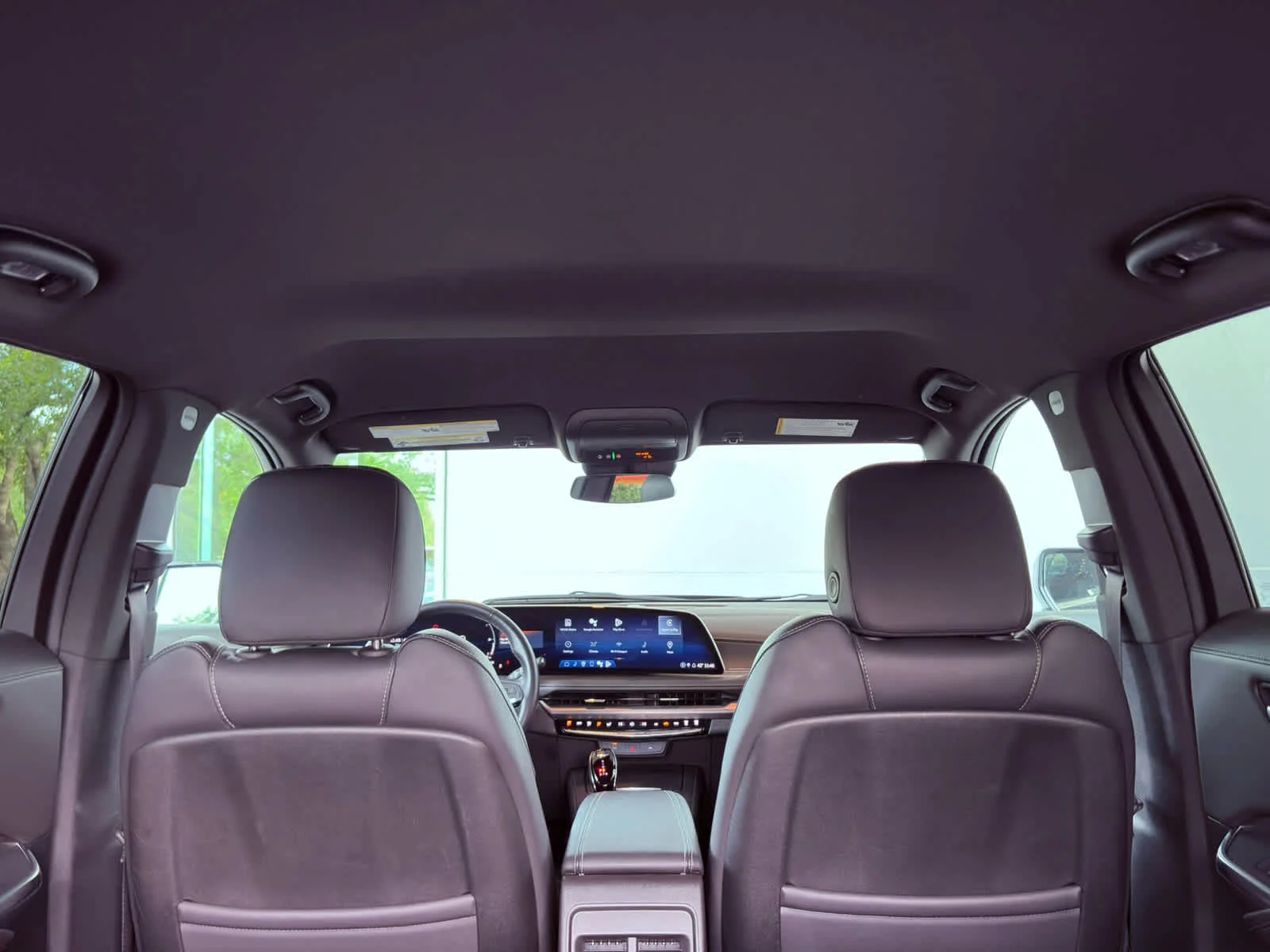 2024 Cadillac XT4 Premium Luxury - Photo 30