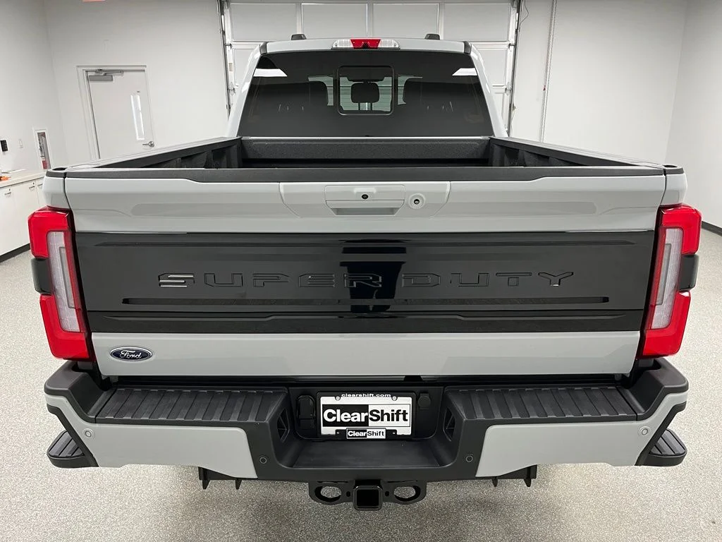 Used 2026 Gray Ford Platinum image 9