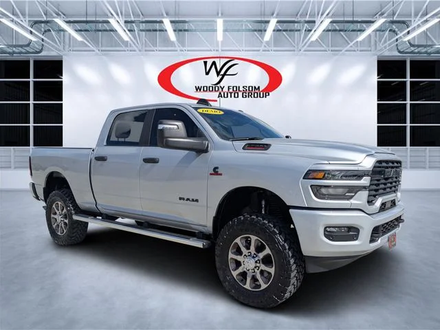 New 2026 Silver-Zynith Exterior Paint RAM Big Horn image 2