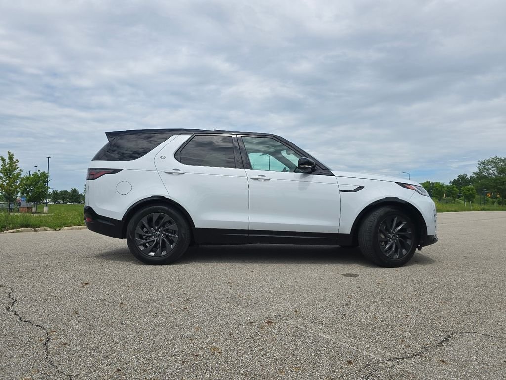 Used 2023 Yulong White Metallic Land Rover S R-Dynamic image 16
