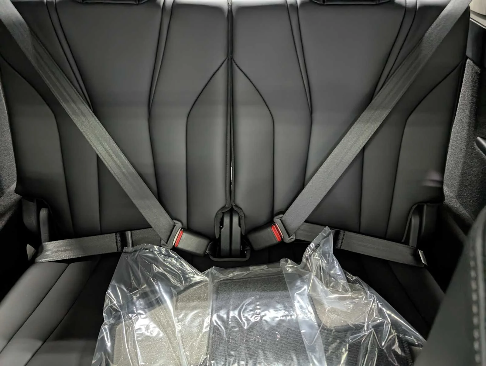 New 2026 Liquid Carbon Metallic Acura w/Technology Package image 21