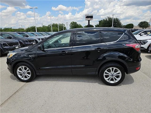 Used 2017 Shadow Black Ford SE Front-wheel Drive image 2