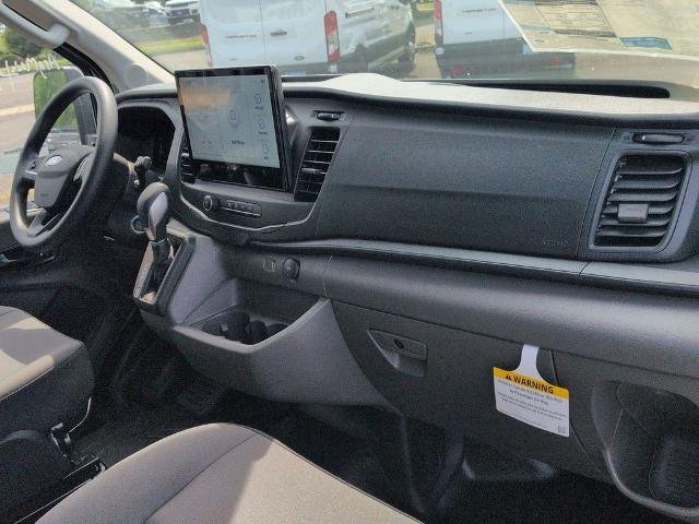 New 2026 Oxford White Ford Cargo Van image 30