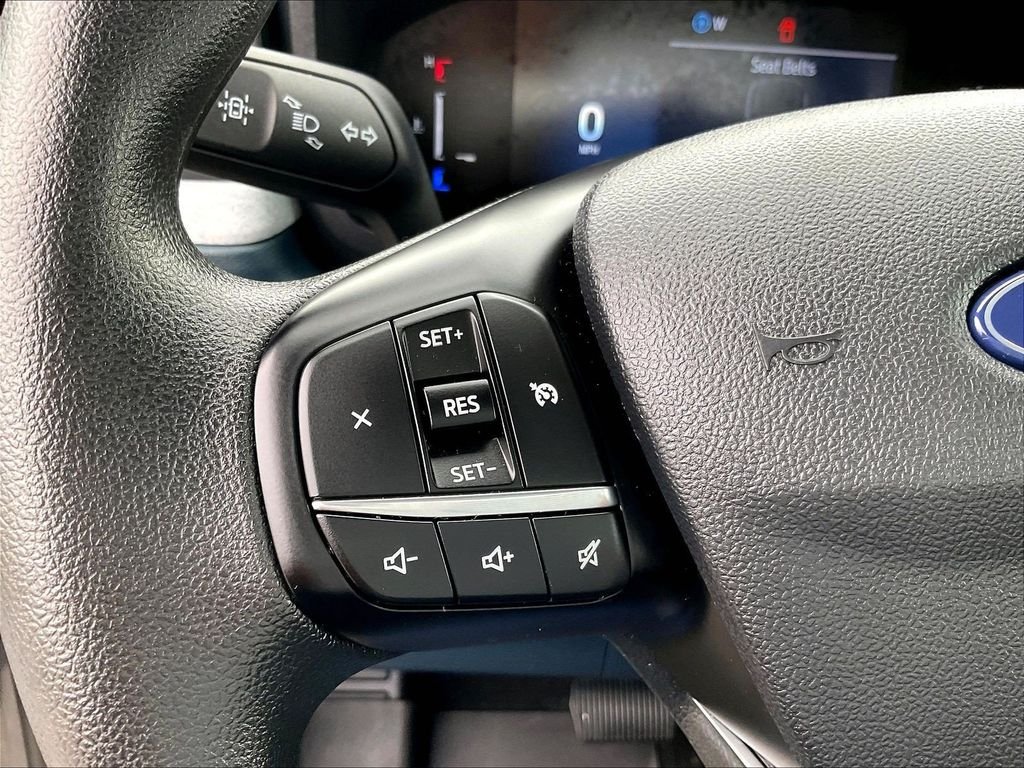 Used 2025 Gray Ford XLT image 18