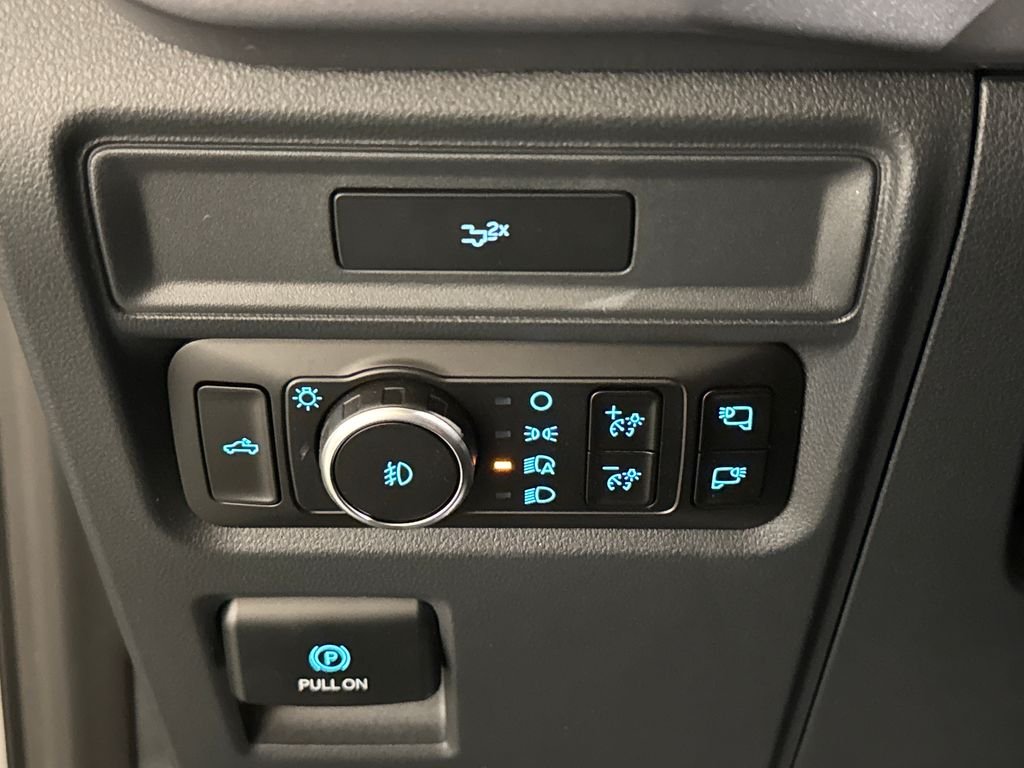New 2026 White Ford XLT image 30