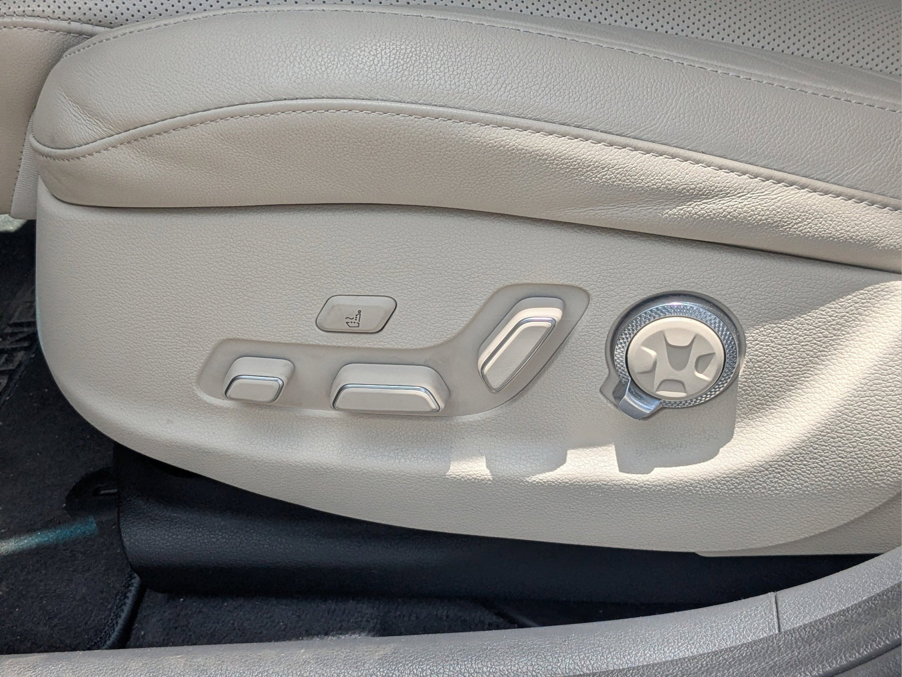 2022 GENESIS G80 Base - Photo 16