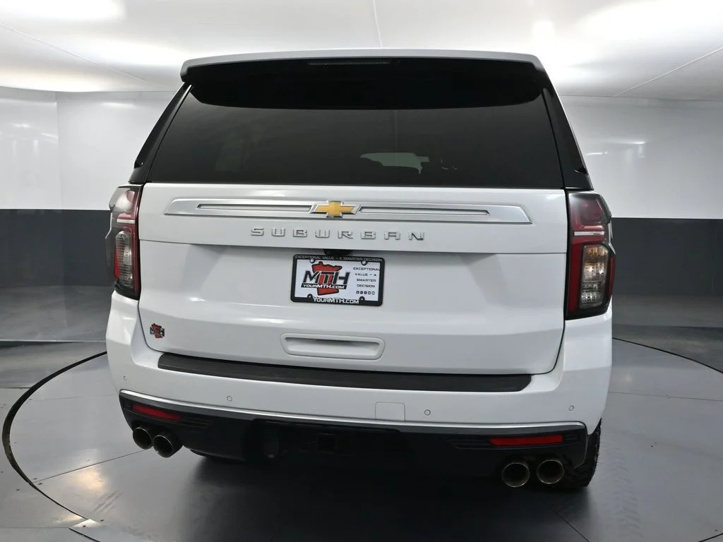 Used 2021 White Chevrolet High Country image 7