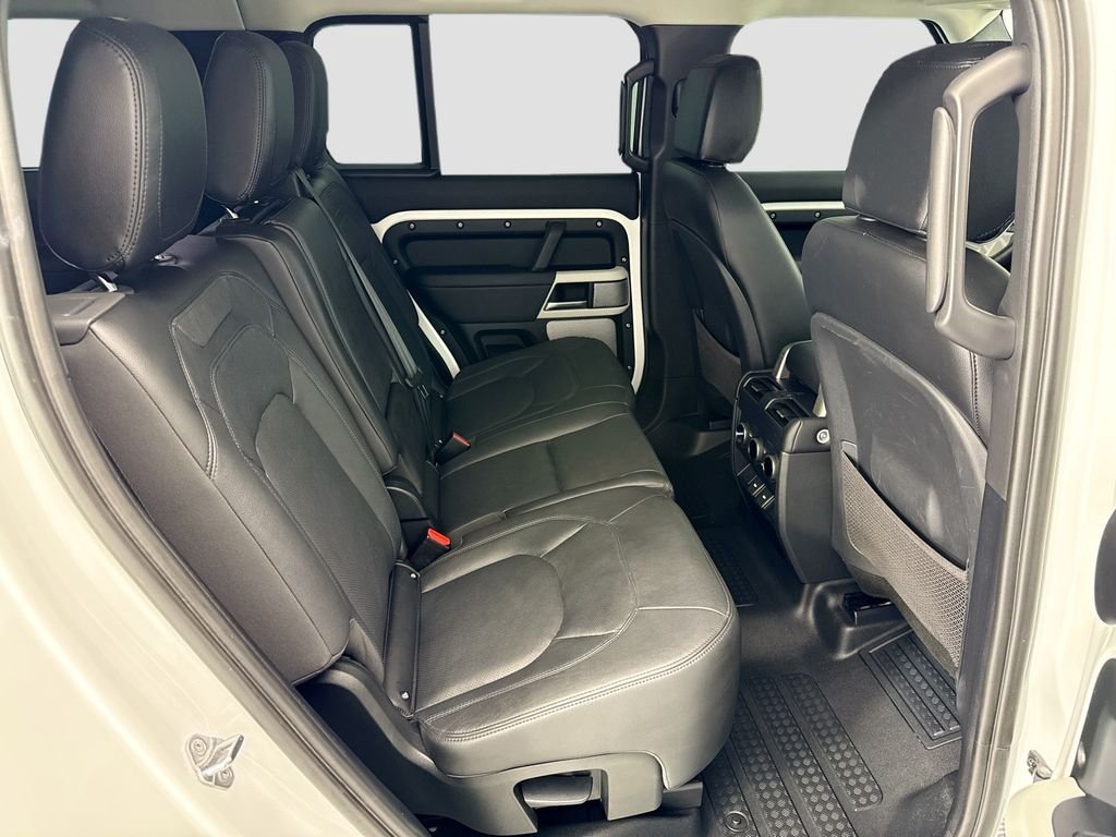 Used 2024 Fuji White Land Rover S image 21