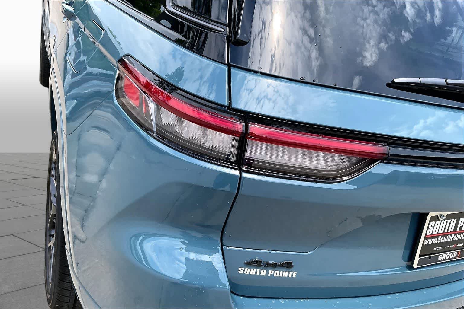 New 2026 Steel Blue Exterior Paint Jeep Summit image 14