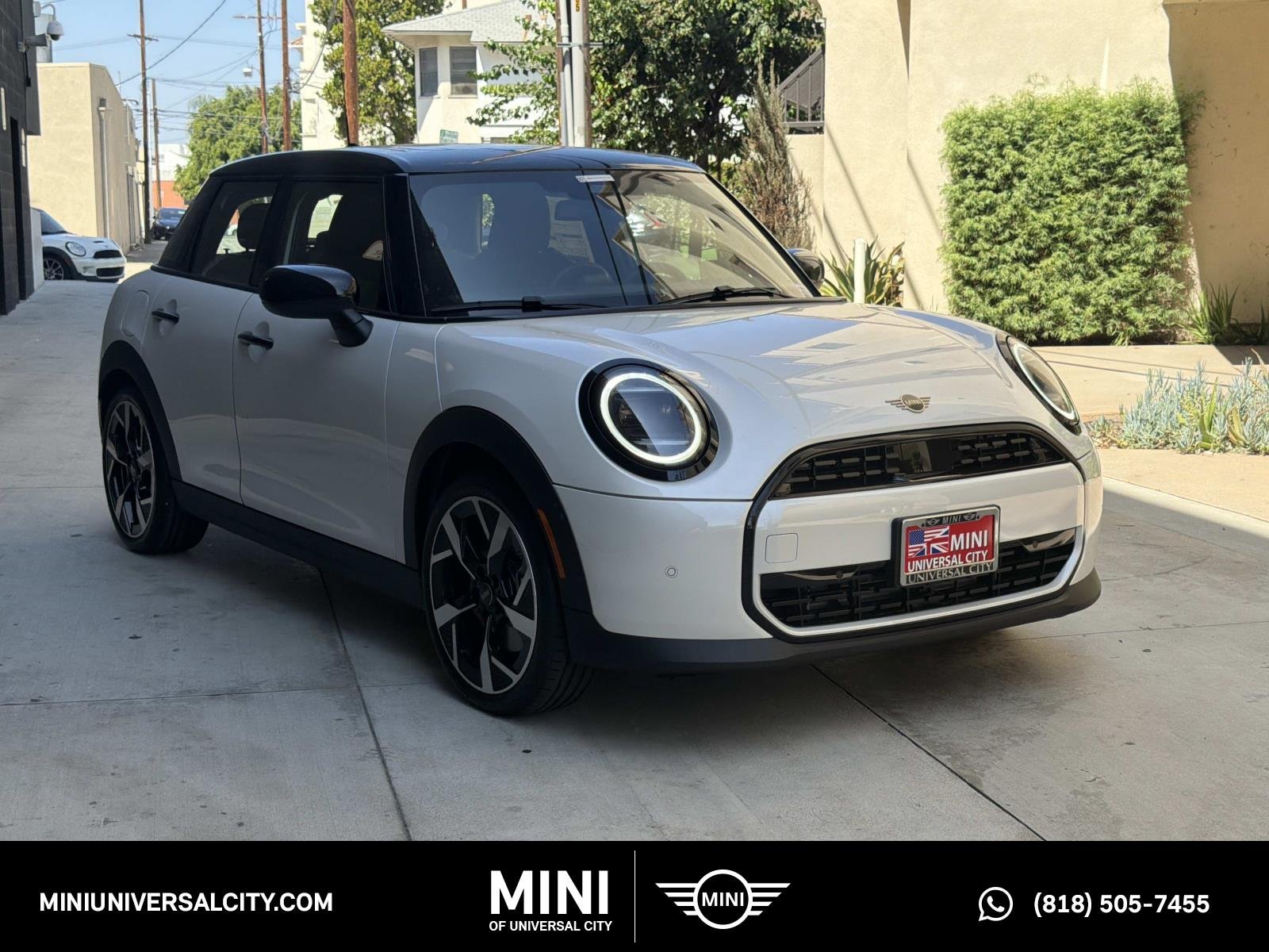 2027 MINI 5 Door