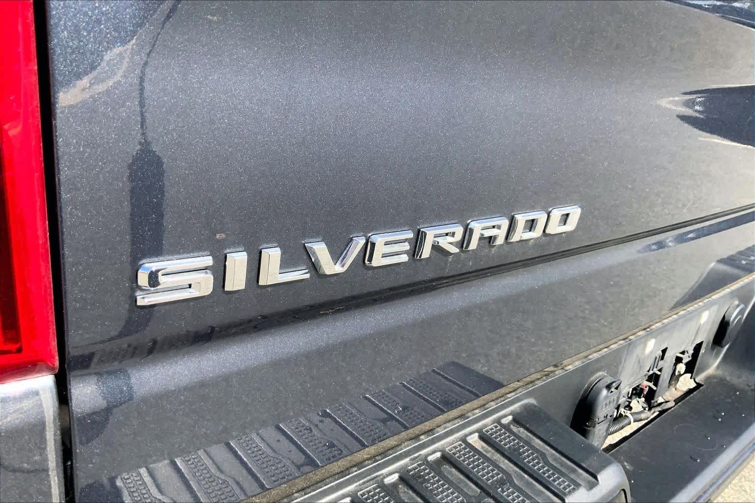 Used 2021 Shadow Gray Metallic Chevrolet LT Trail Boss image 31