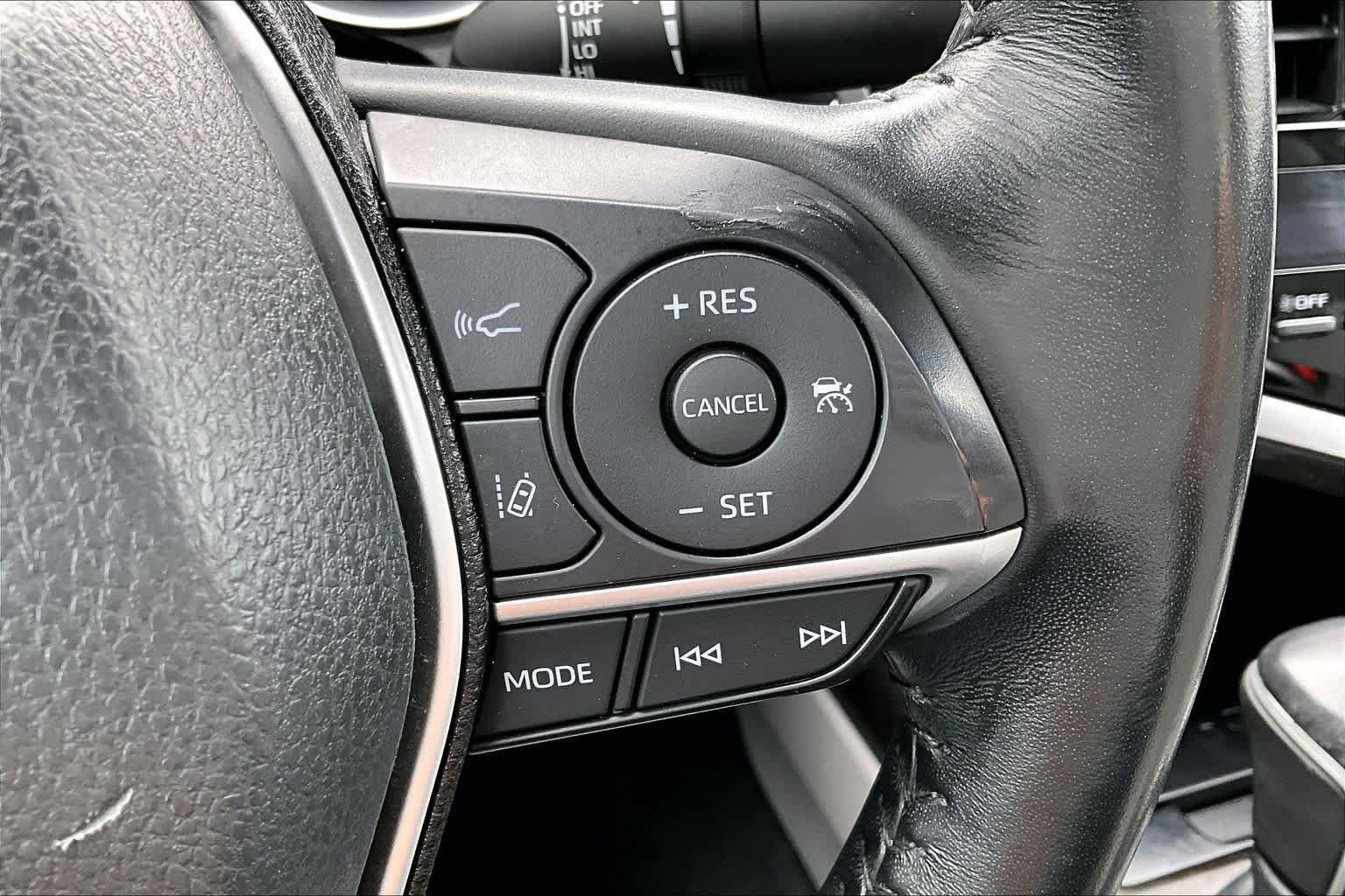 2023 Toyota Camry XLE - Photo 22